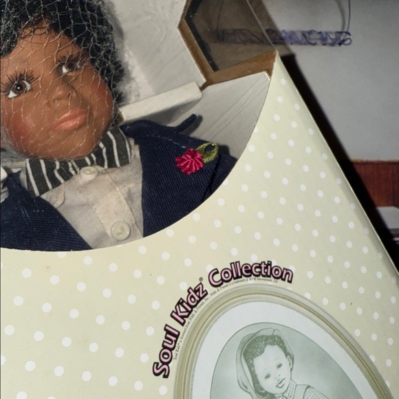 π¬π«π¬β’ Paradise Galleries x Soul Kidz x Collection Vibesβ¦ - Picture 7 of 12